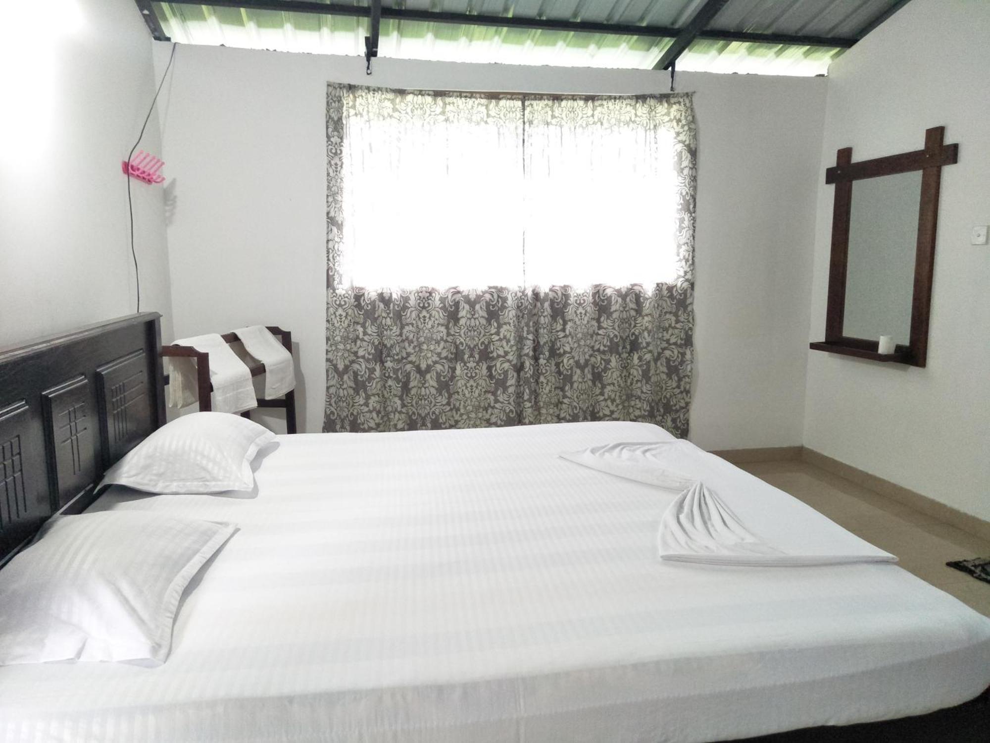 Green Cage Hotel & Restaurant Елла Екстер'єр фото